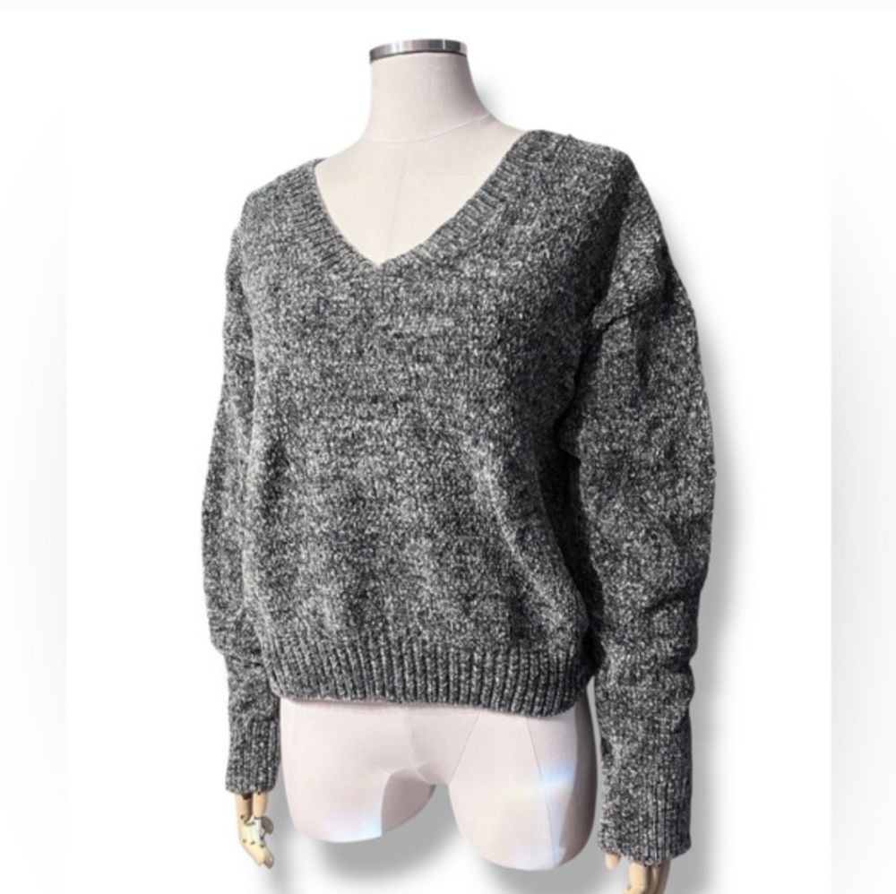 PINK VICTORIA’S SECRET Heather Grey Chenille V Neck Pullover SweaterNWT!